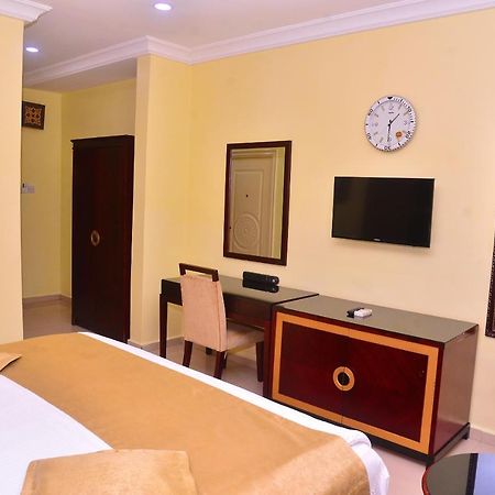 Best Western Meloch Hotel Awka Exteriér fotografie